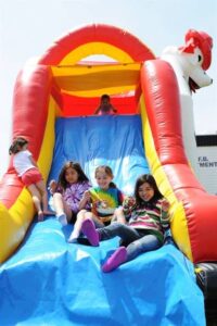 bounce house New Pic